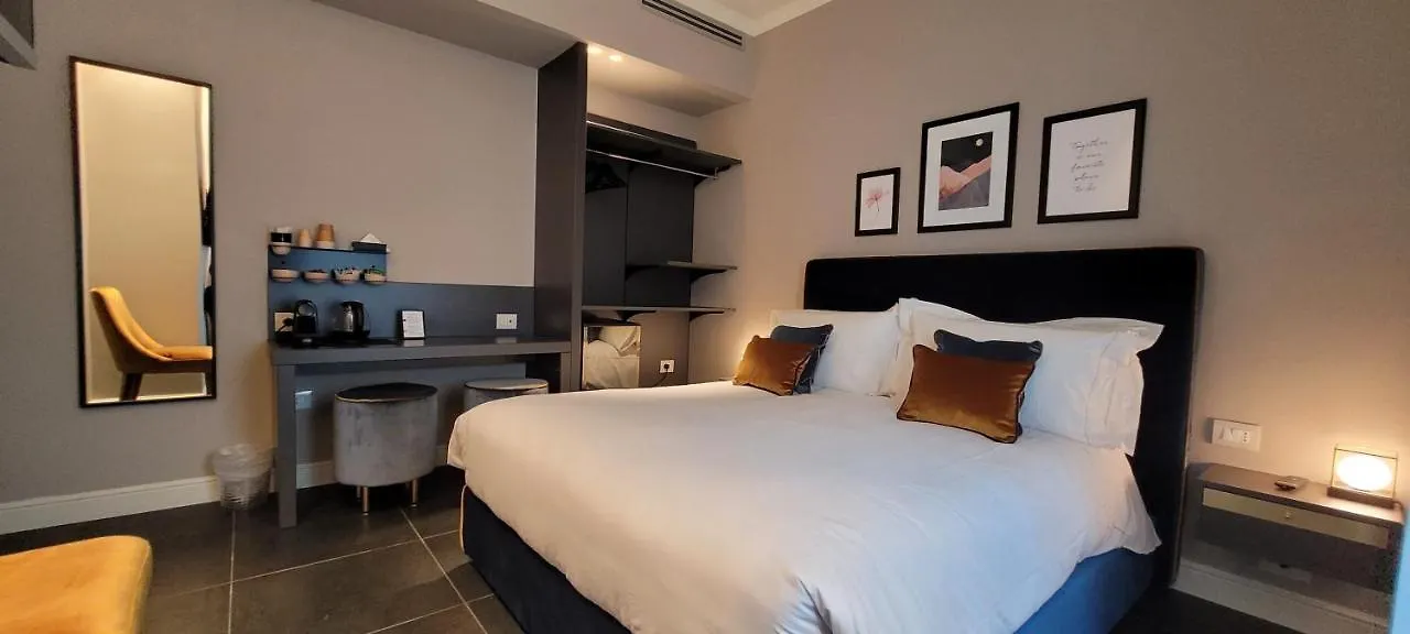 Santarella Guest House Milano